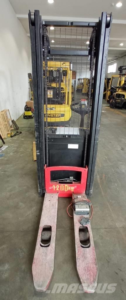 Hyster S 1.2 Krautnētāji ar roku