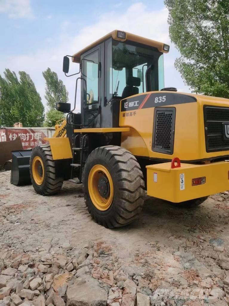 LiuGong 835 H Iekrāvēji uz riteņiem