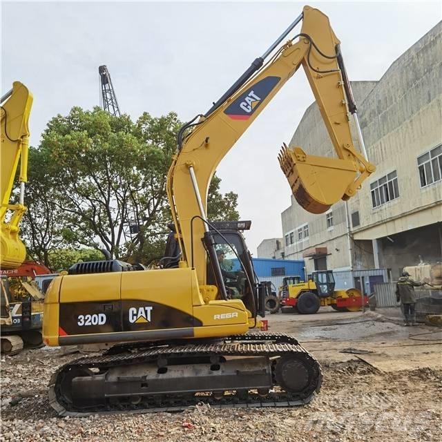CAT 320D Kāpurķēžu ekskavatori