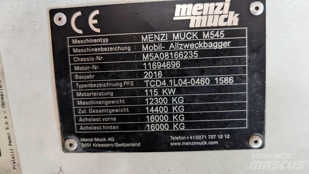 Menzi Muck M545 Ekskavatori uz riteņiem