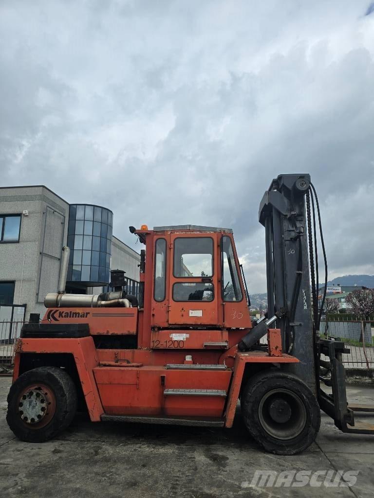 Kalmar DC 12-1200 Tehnika ar dīzeļa dzinēju