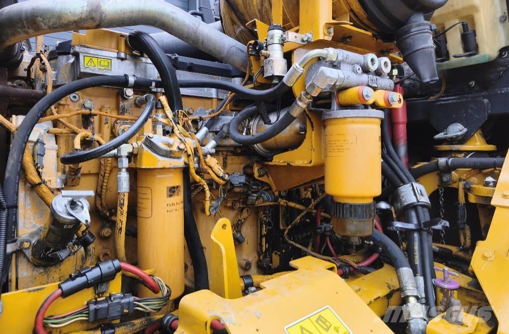 CAT 730 Artikulētie pašizgāzēji