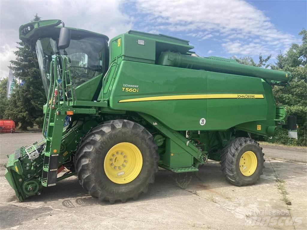 John Deere T560 Ražas novākšanas kombaini