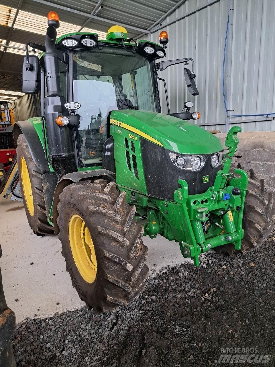 John Deere 6120 M Traktori