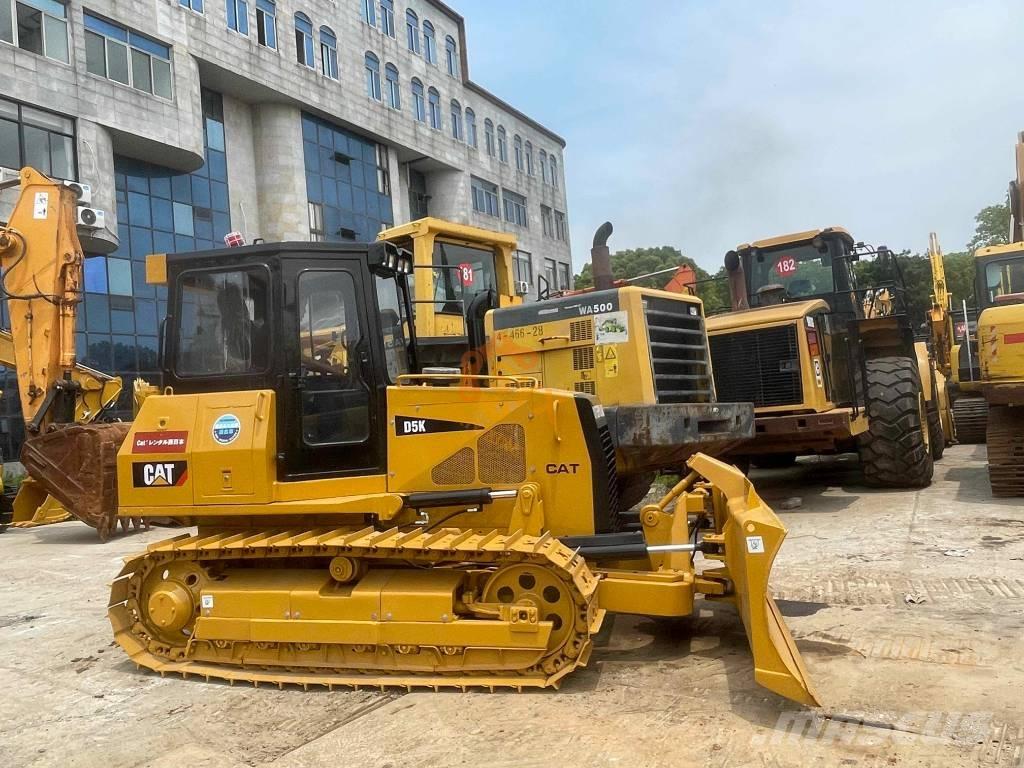 CAT D 5 K Kāpurķēžu buldozeri