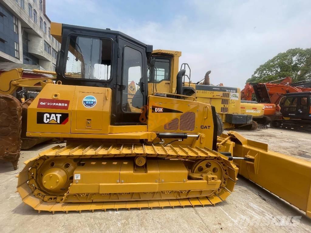CAT D 5 K Kāpurķēžu buldozeri
