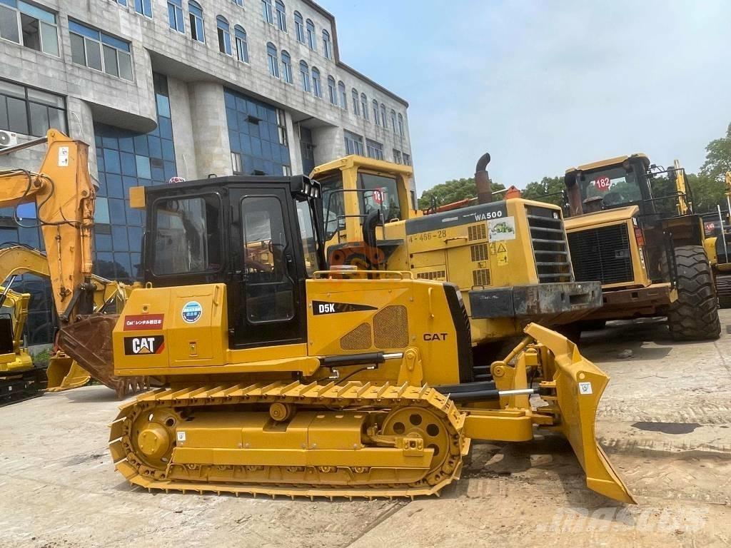 CAT D 5 K Kāpurķēžu buldozeri