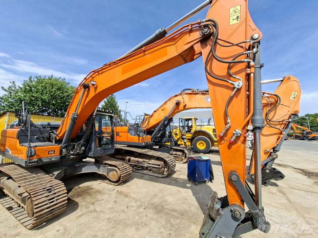 Doosan DX 225 LC-5 Kāpurķēžu ekskavatori
