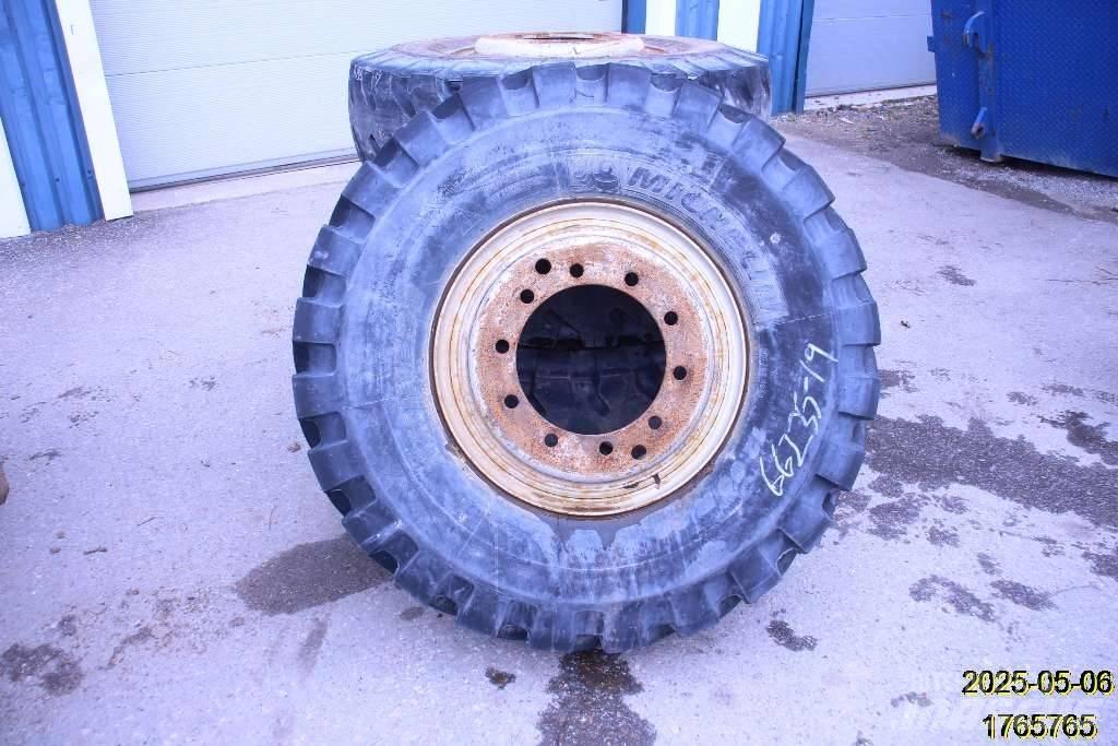 Michelin XMINED2 Riepas, riteņi un diski