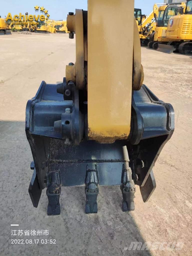 CAT 302CR Kāpurķēžu ekskavatori