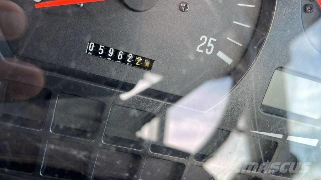 Massey Ferguson 5470 Traktori