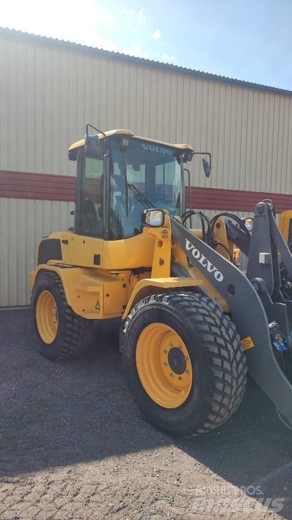 Volvo L 35 G Iekrāvēji uz riteņiem