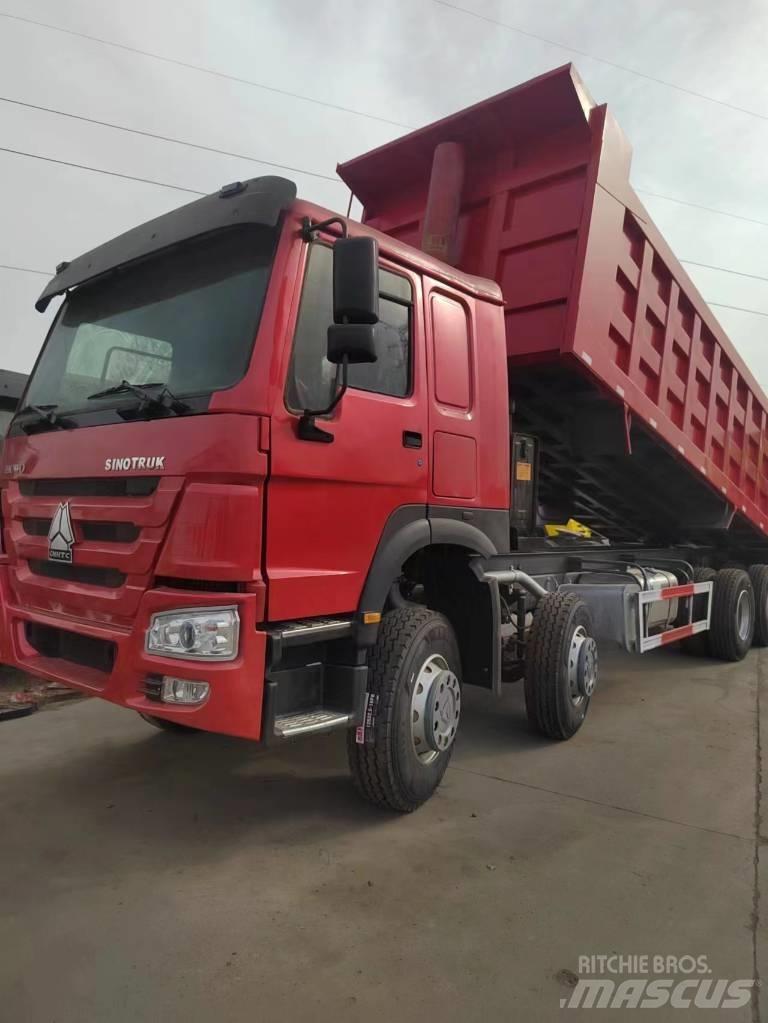 Howo 371 8x4 Pašizgāzējs