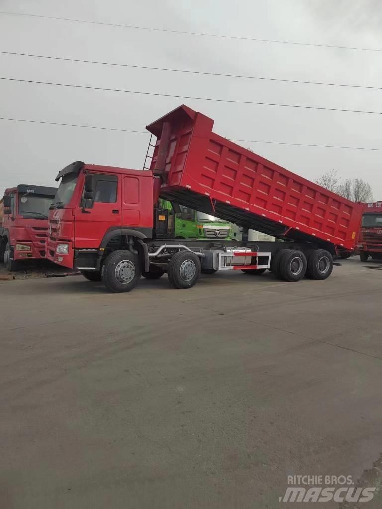 Howo 371 8x4 Pašizgāzējs