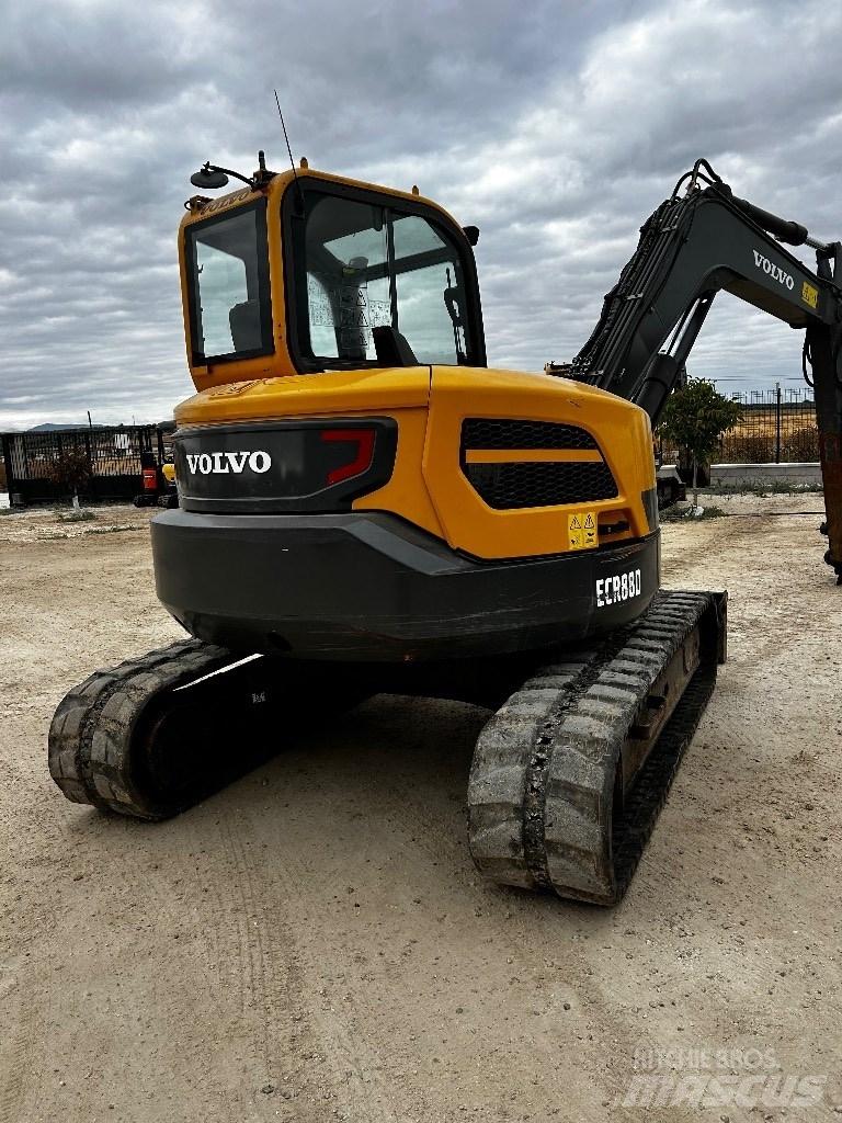 Volvo ERC 88 D Vidēja lieluma ekskavatori 7 t - 12 t