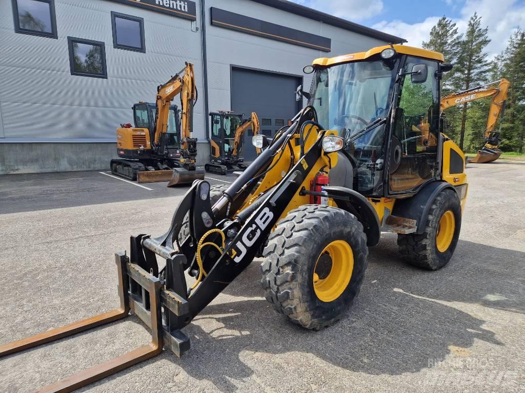 JCB 406 T4 Iekrāvēji uz riteņiem