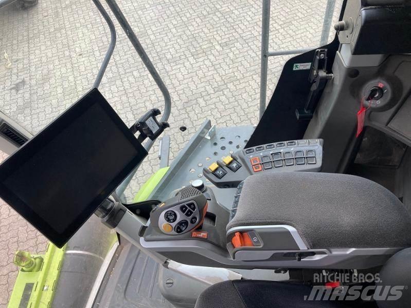 CLAAS LEXION 6600 Ražas novākšanas kombaini