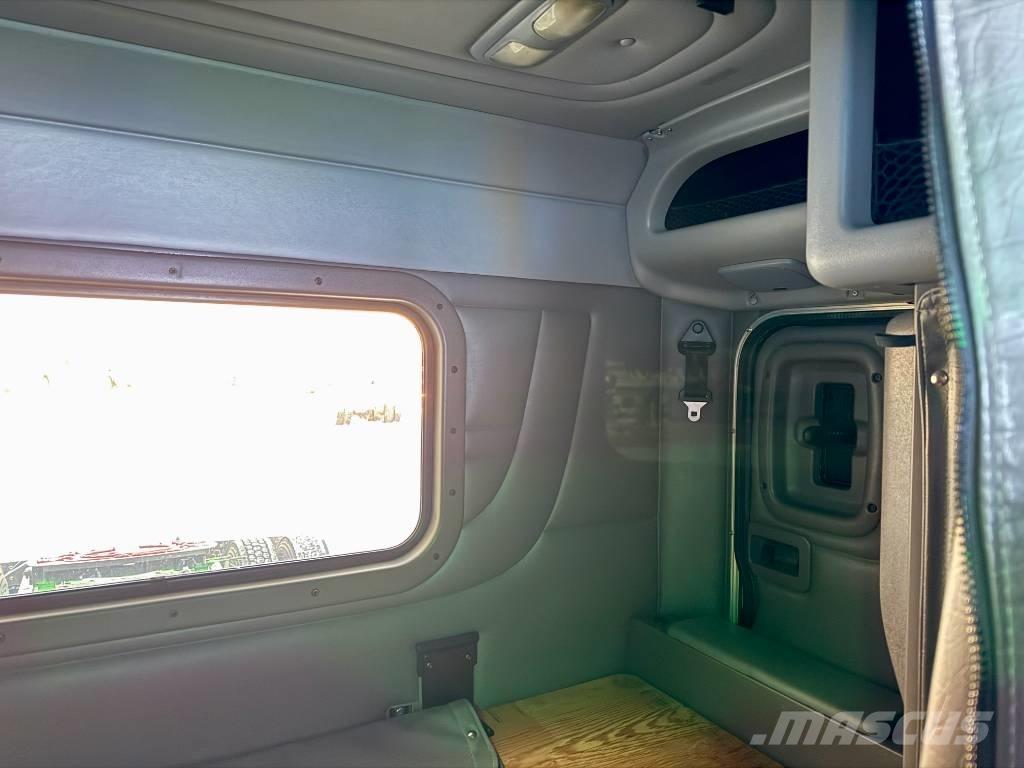 Peterbilt 389 Vilcēji