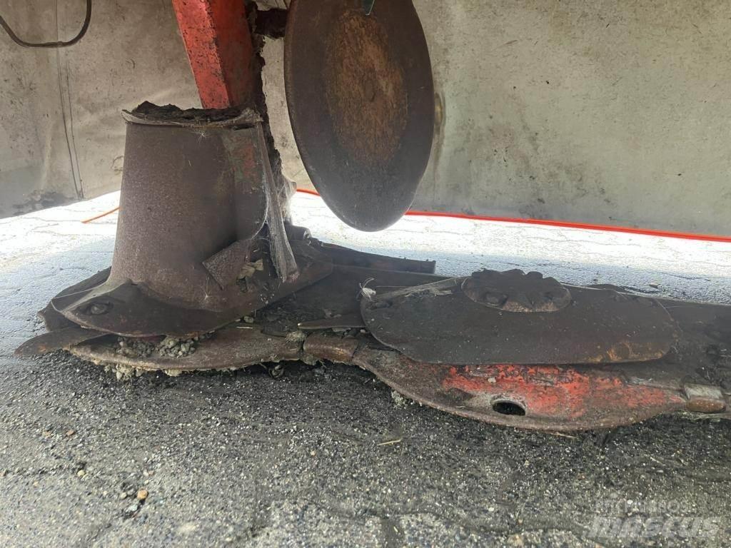 Kuhn GMD 4410 Pļaujmašīnas ar kondicionieri