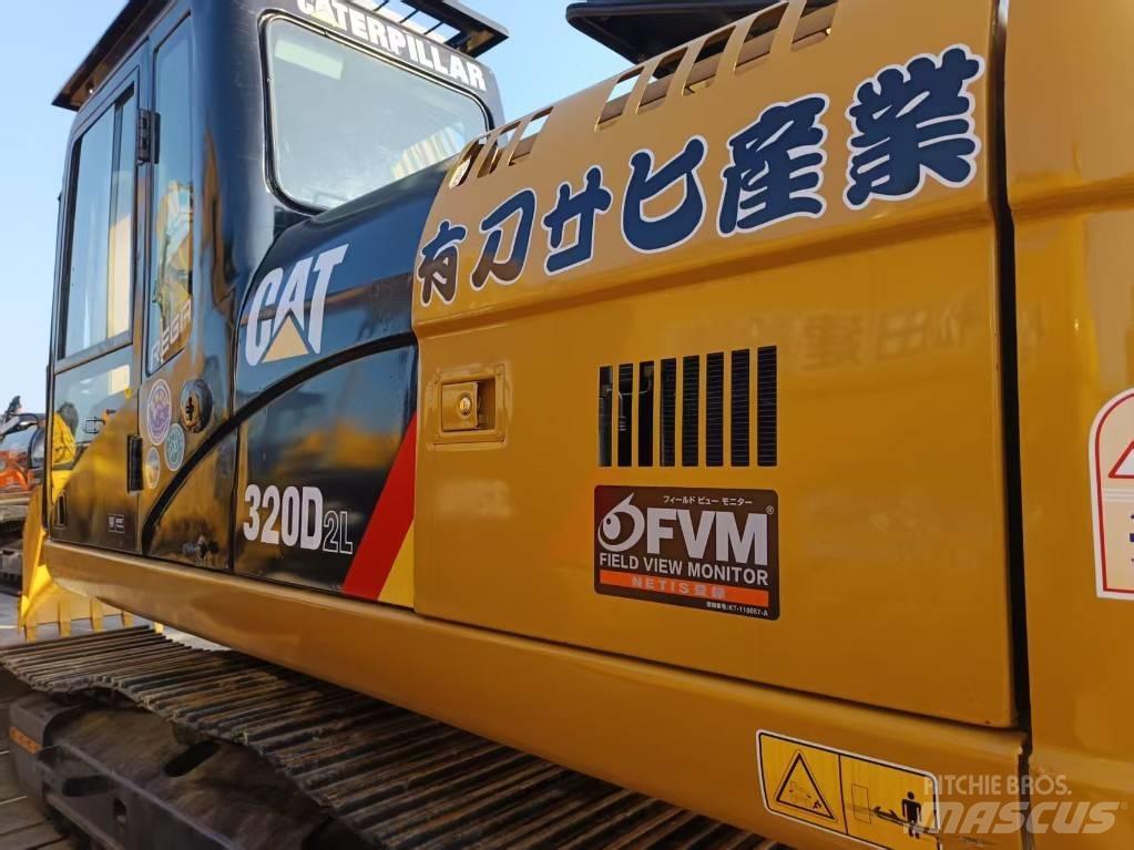 CAT CAT320DL Vidēja lieluma ekskavatori 7 t - 12 t
