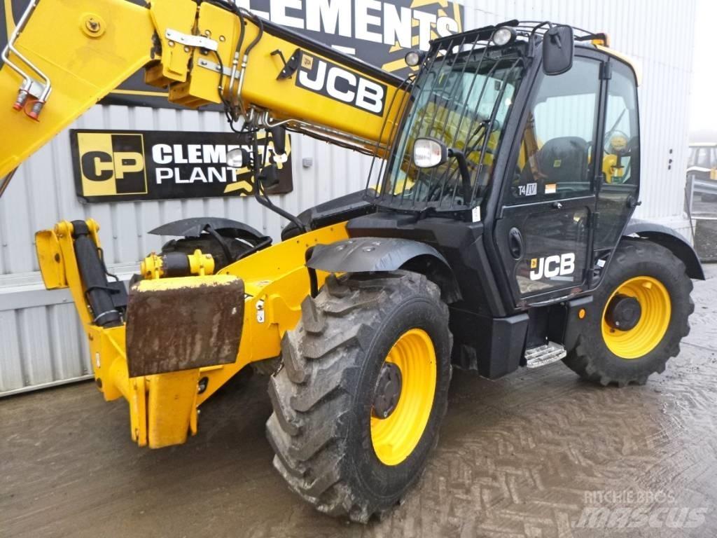 JCB 533-105 Teleskopiskie manipulatori