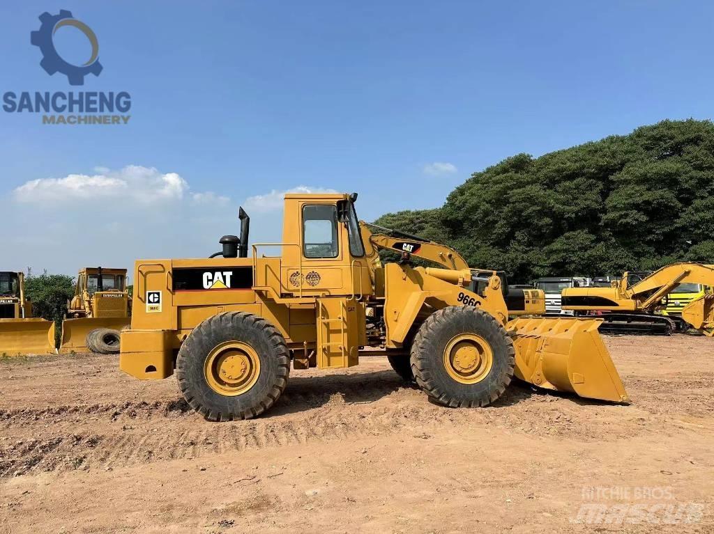 CAT 966 C Iekrāvēji uz riteņiem
