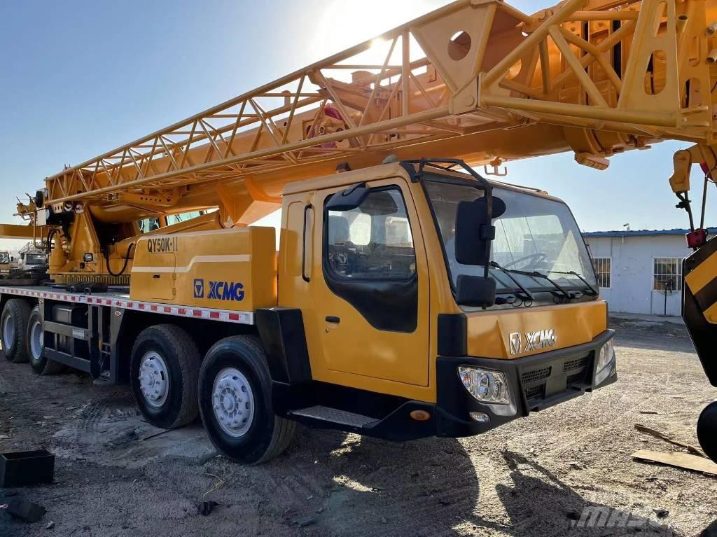 XCMG QY50K-II Visurgājēji celtņi