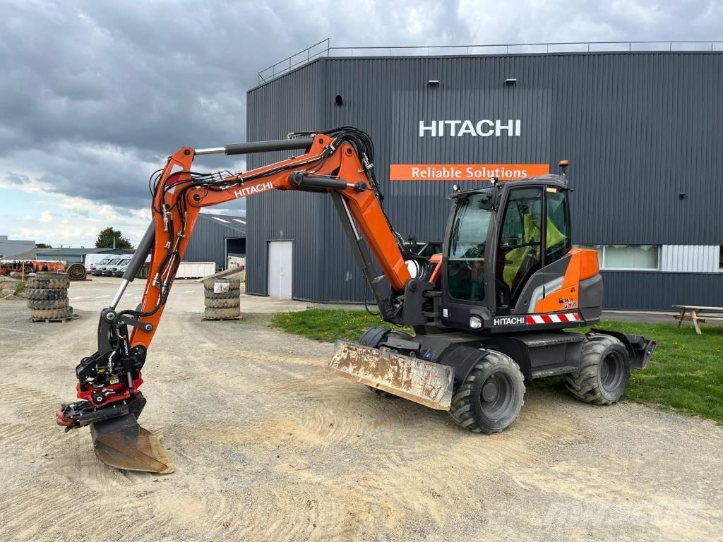 Hitachi ZX95W-7-2P Ekskavatori uz riteņiem