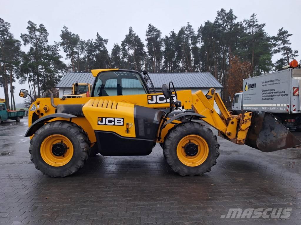 JCB 531-70 Teleskopiskie manipulatori