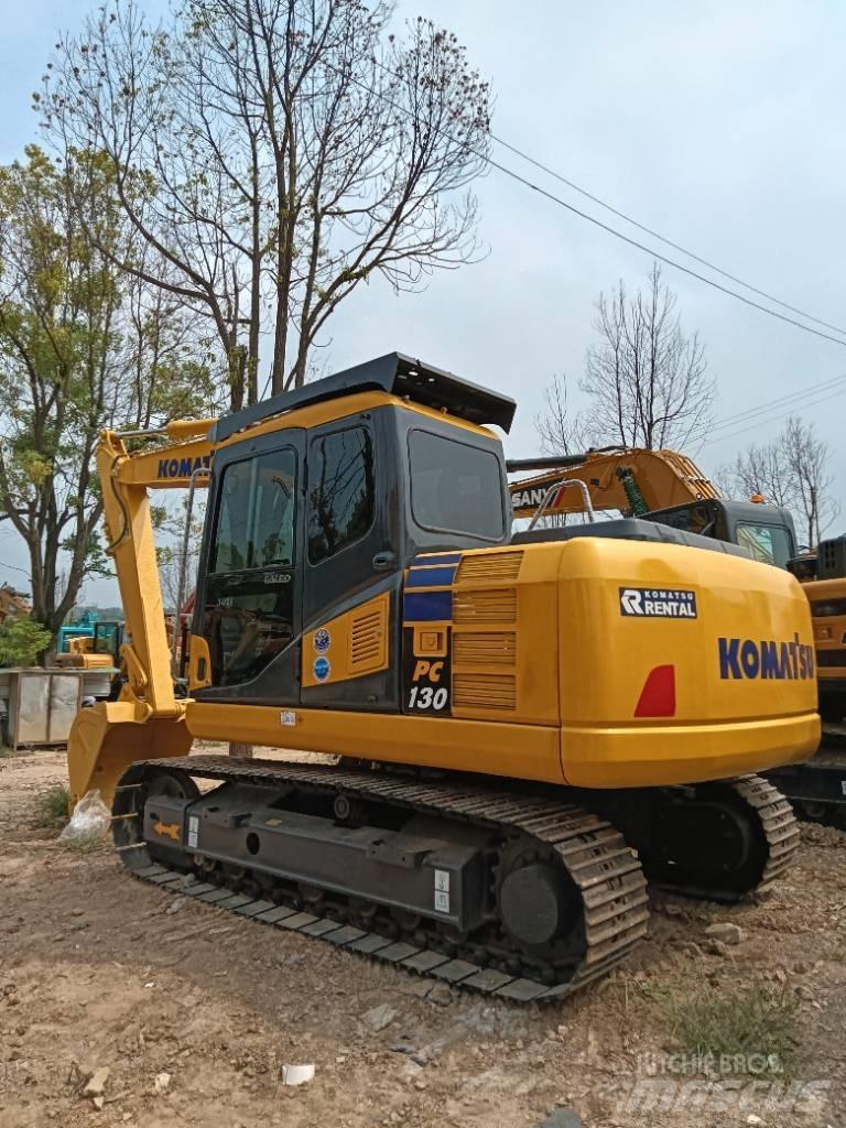 Komatsu PC 130 Vidēja lieluma ekskavatori 7 t - 12 t