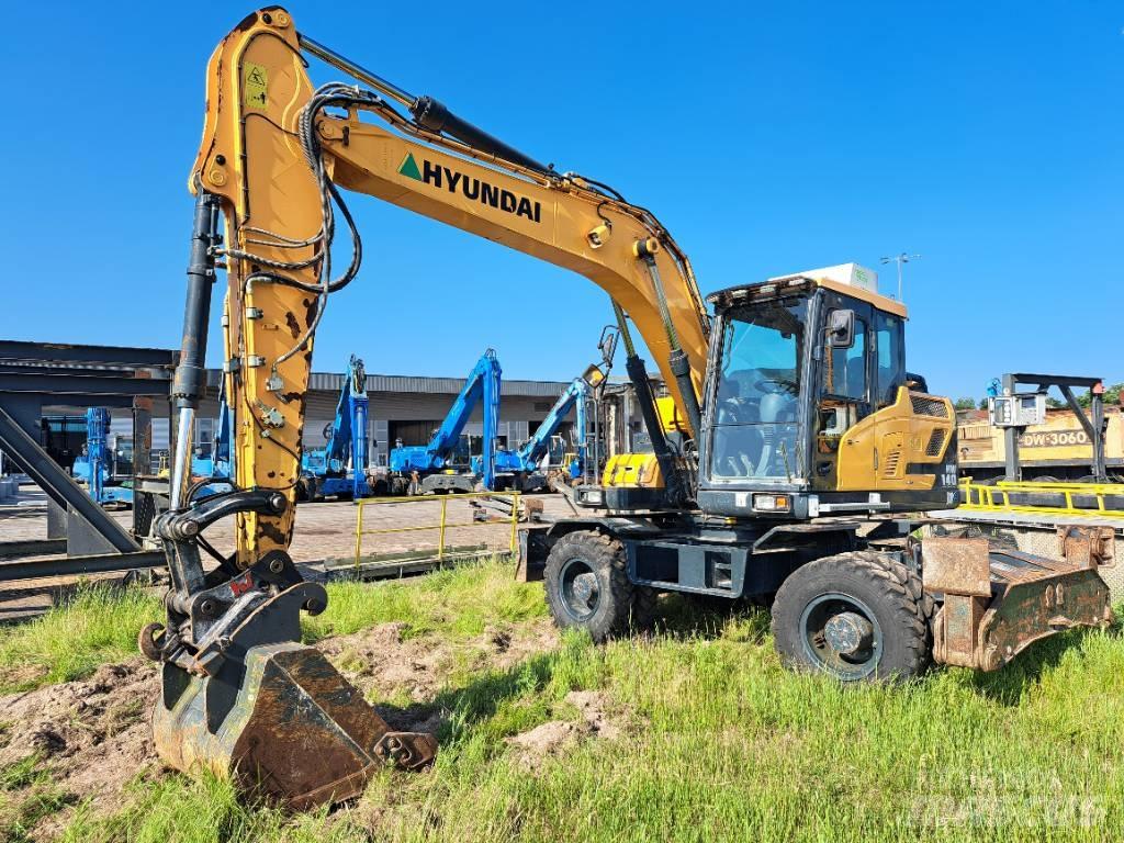Hyundai HW140 Ekskavatori uz riteņiem