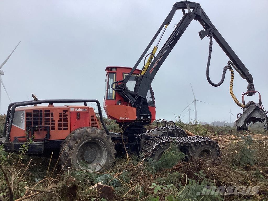 Komatsu 911.4 Harvesteri