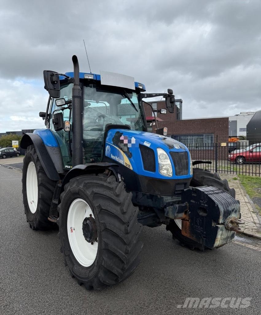 New Holland TS 100 A Traktori