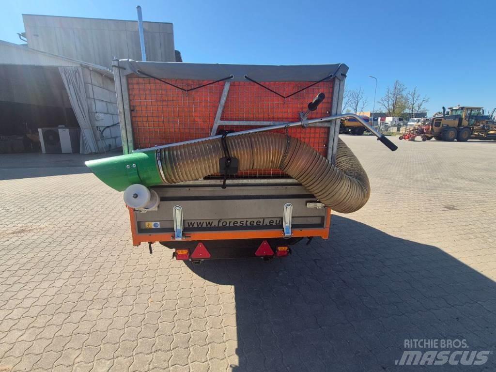 Foresteel F2200 Papildaprīkojums mini traktoriem