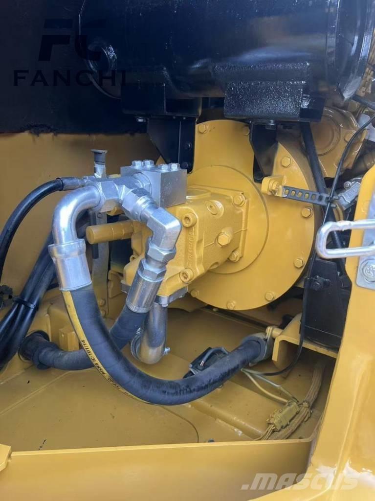 CAT 308 E Kāpurķēžu ekskavatori