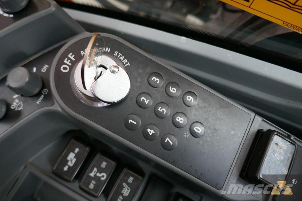 Hitachi ZX300LC-7 Kāpurķēžu ekskavatori