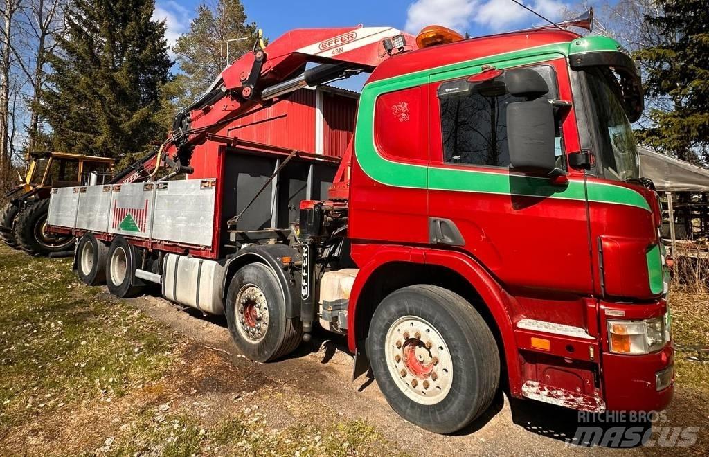 Scania P 124 GB Smagās mašīnas ar celtni