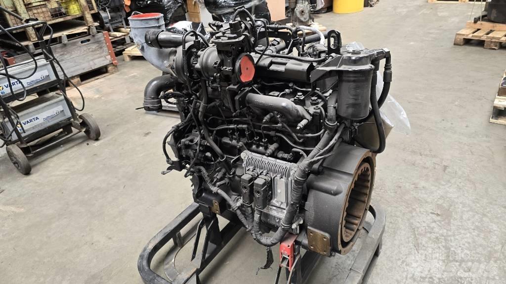 John Deere 4045Hİ551 Dzinēji
