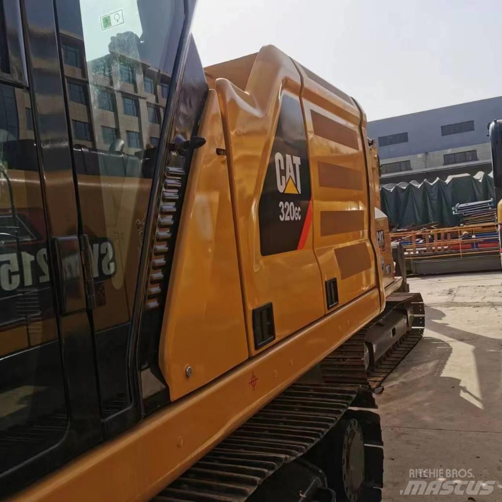 CAT CAT320GC Vidēja lieluma ekskavatori 7 t - 12 t