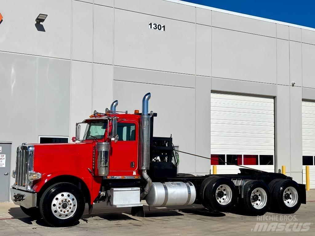 Peterbilt 388 Vilcēji