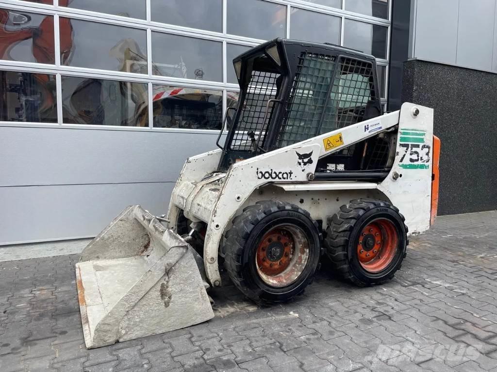 Bobcat 753 Lietoti riteņu kompaktiekrāvēji