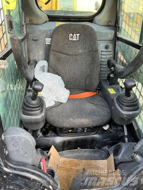 CAT 259 D Lietoti riteņu kompaktiekrāvēji
