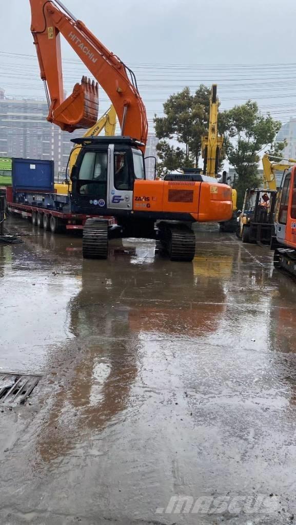 Hitachi ZX 120 Kāpurķēžu ekskavatori