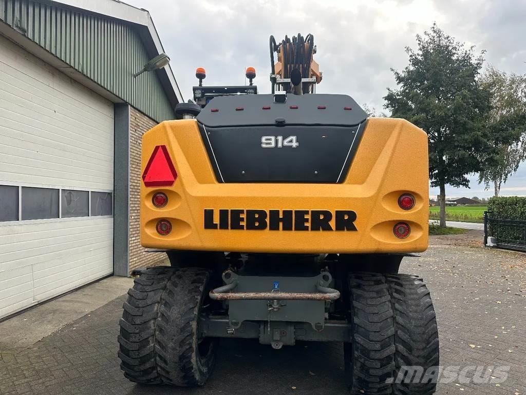 Liebherr A914 Ekskavatori uz riteņiem
