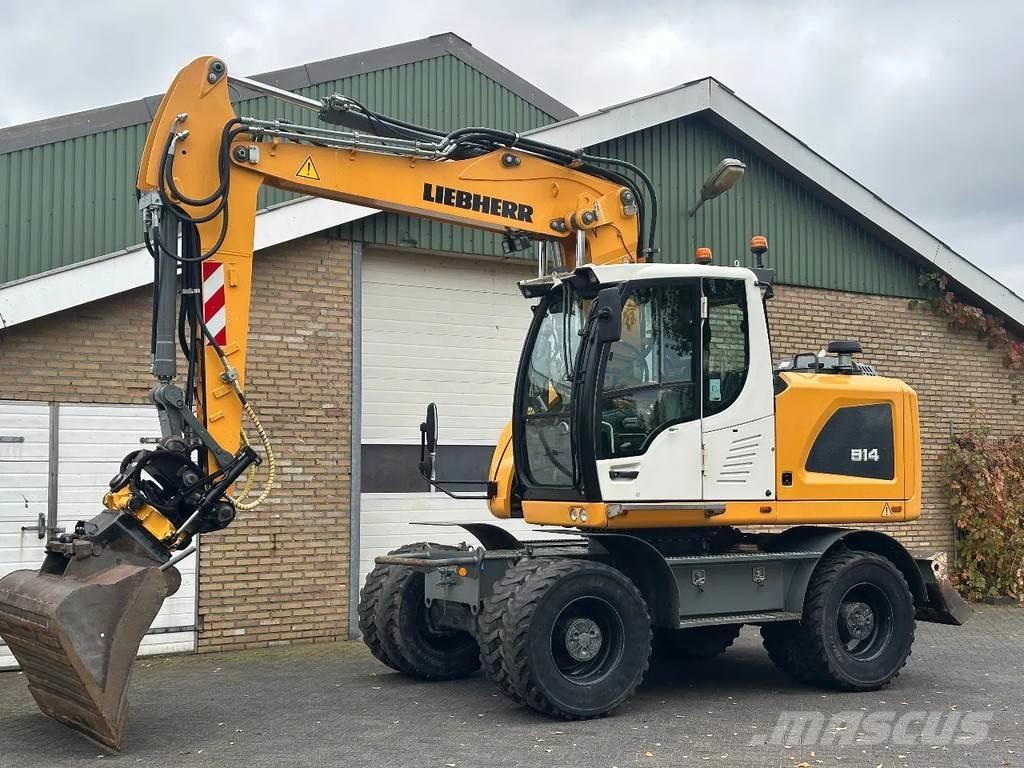 Liebherr A914 Ekskavatori uz riteņiem