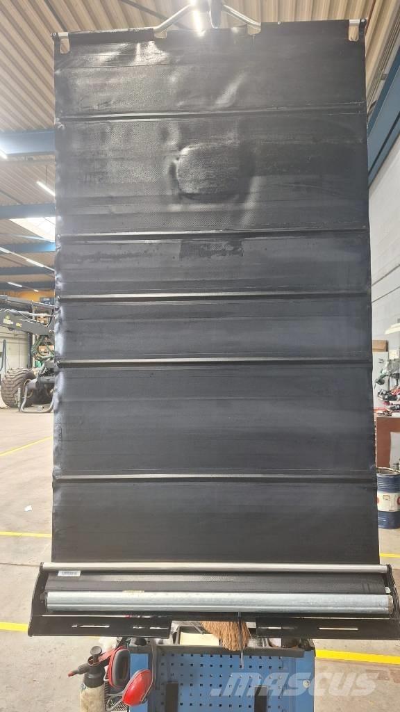 John Deere F708644 Kabīnes un interjers