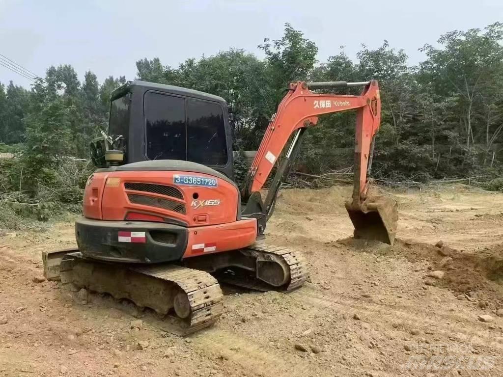 Kubota 165 Kāpurķēžu ekskavatori