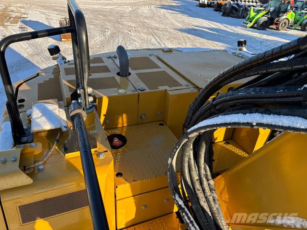 CAT 325 Kāpurķēžu ekskavatori