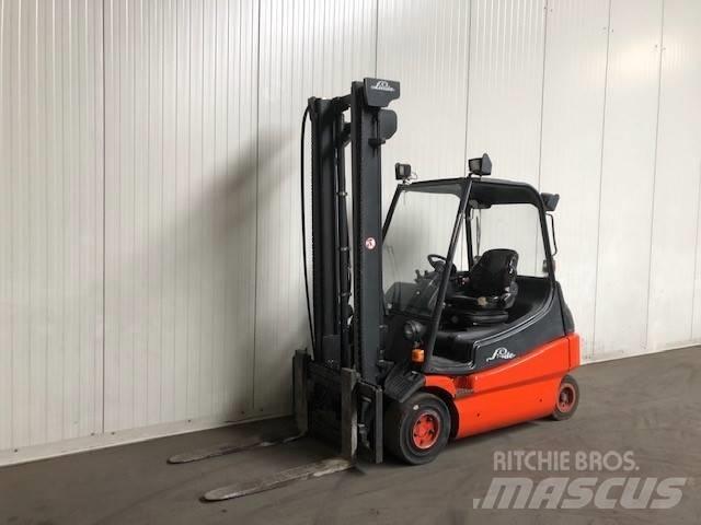 Linde E25-02 Elektriskie iekrāvēji