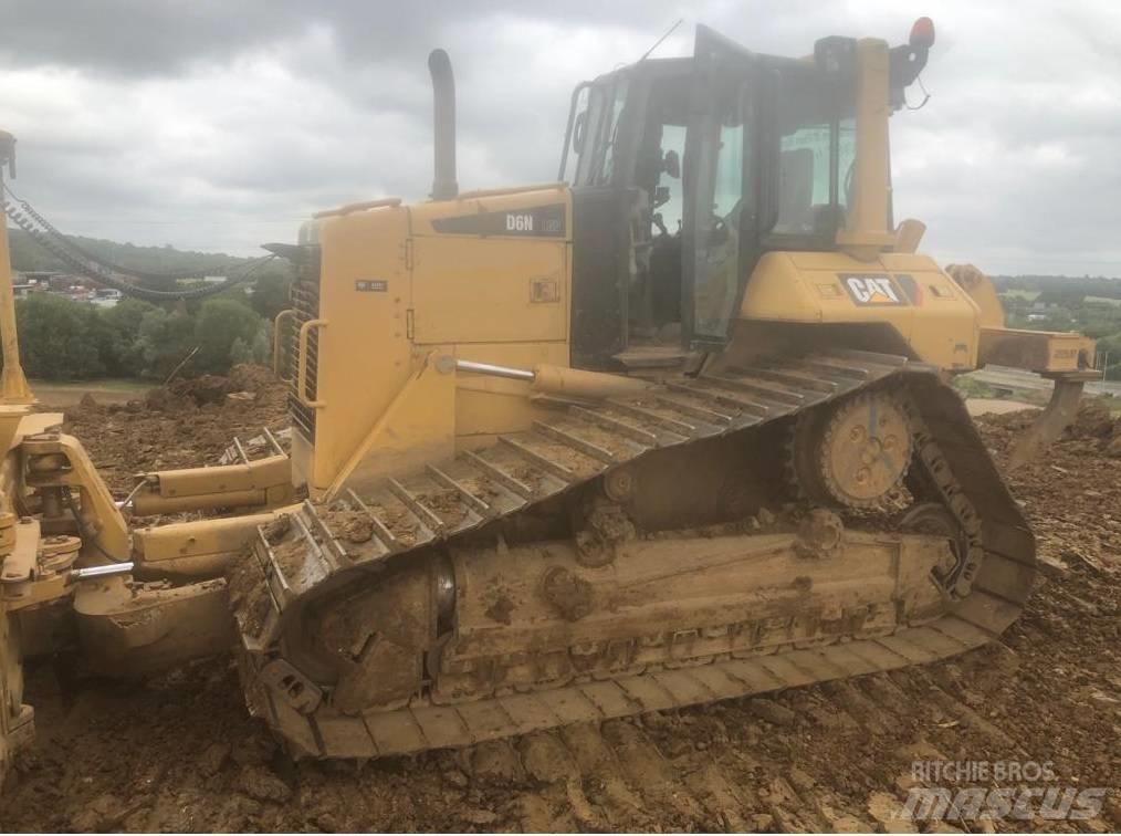 CAT D 6 N LGP Kāpurķēžu buldozeri